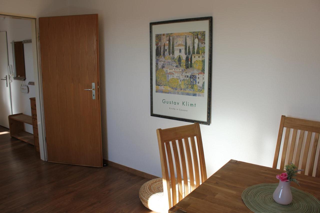 Ruhige Dachgeschosswohnung Seelze Buitenkant foto